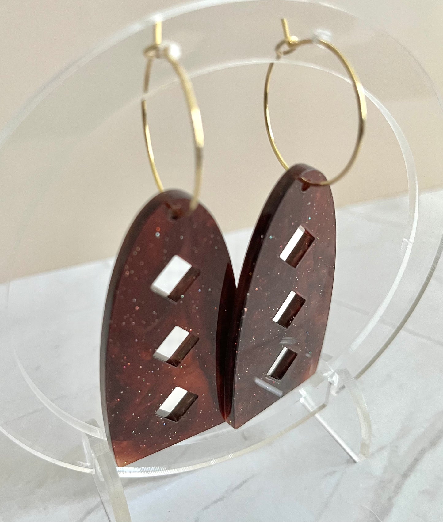 Arch Cutout Earrings: Brown Orbit
