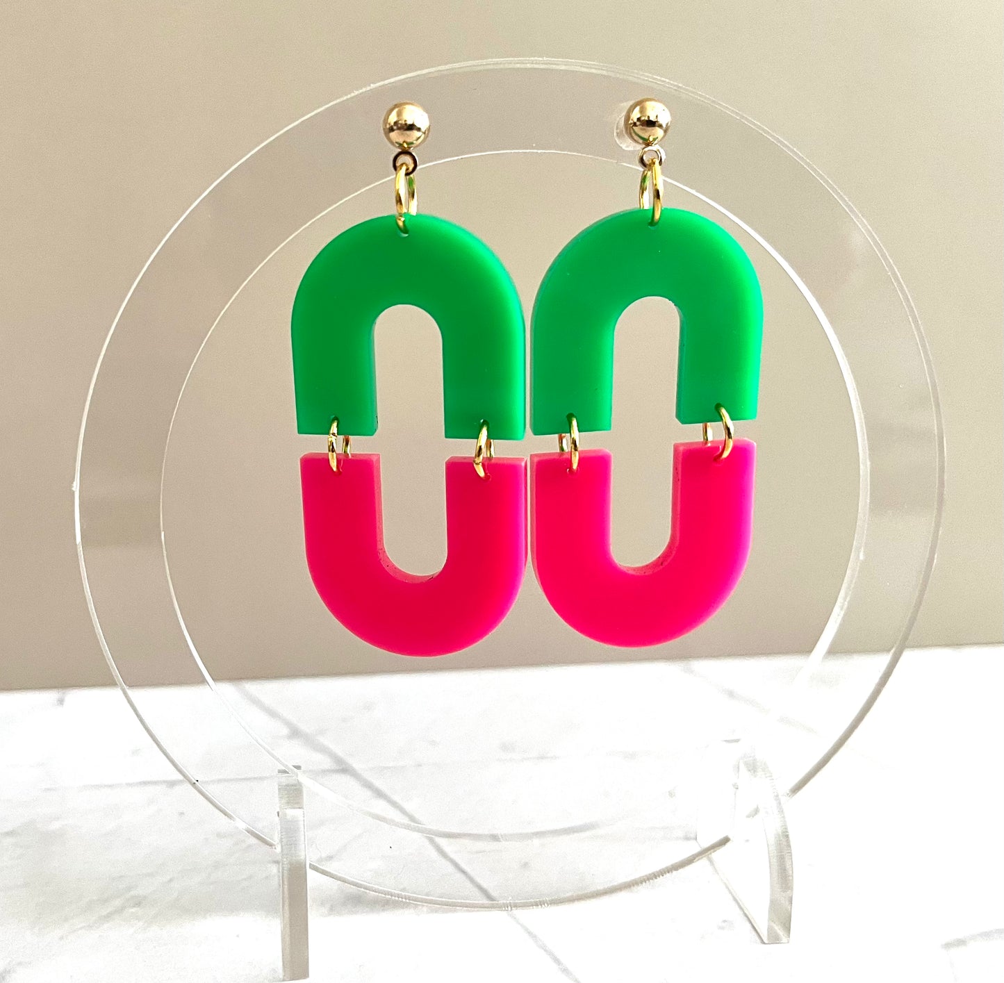 Linked Hoop: Kelly Green & Hot Pink