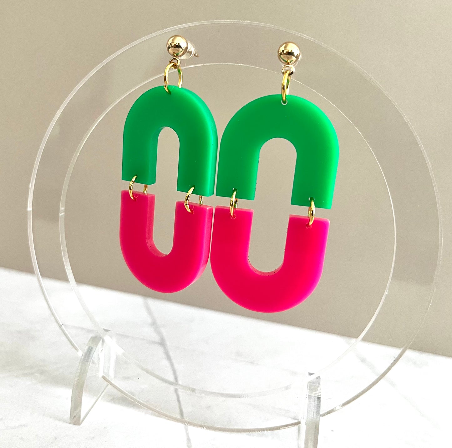 Linked Hoop: Kelly Green & Hot Pink