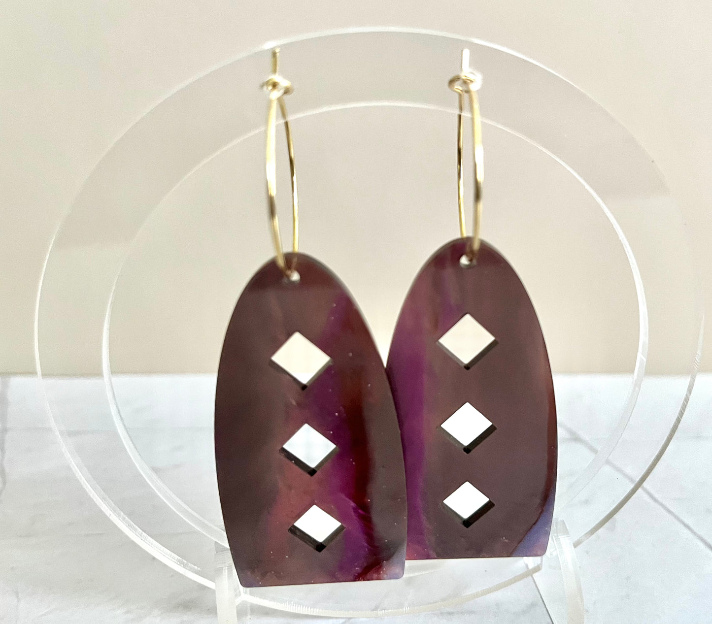 Arch Cutout Earrings: Brown Orbit